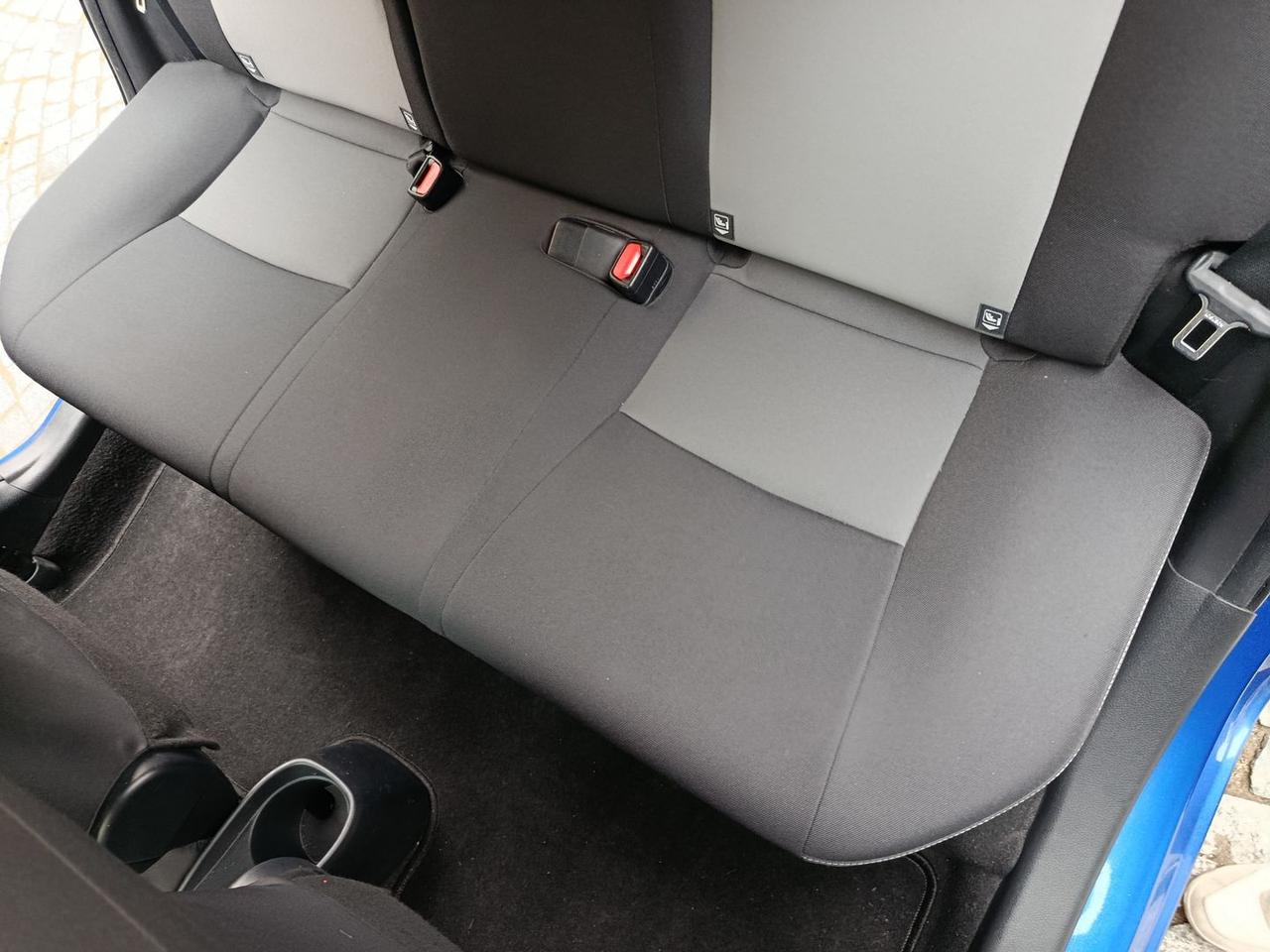 Toyota Yaris Active 1.0 VVT-i #7550