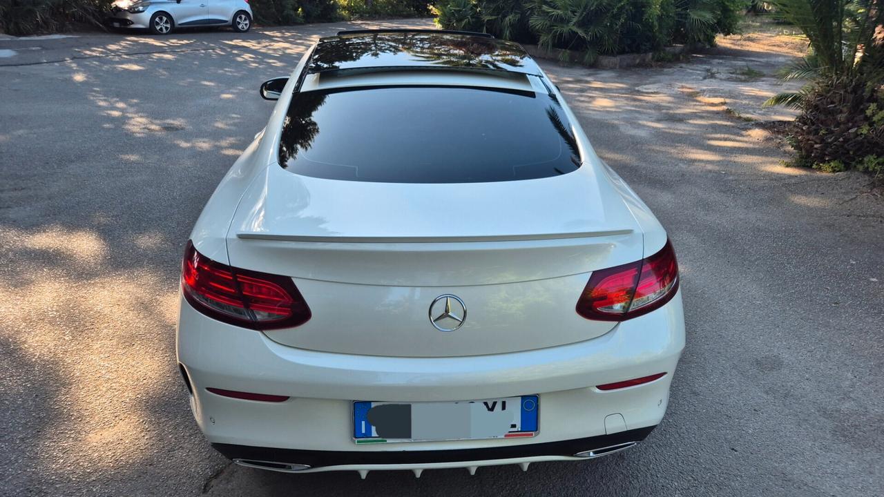 Mercedes-benz C 220 C 220 d Auto 4Matic Coupé Premium Plus