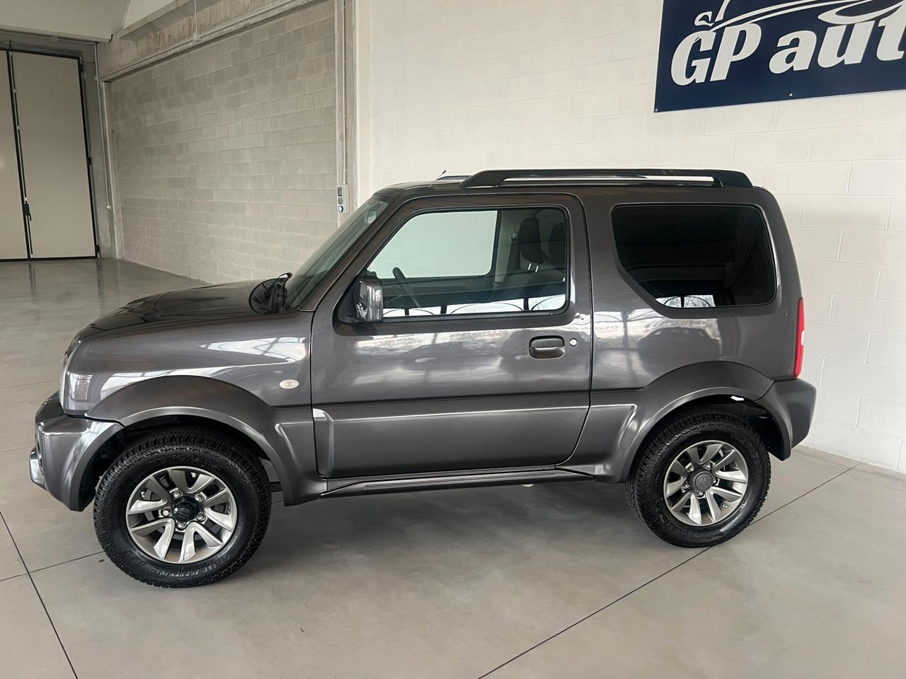 Suzuki Jimny 1.3 4WD Evolution Plus km 48.456