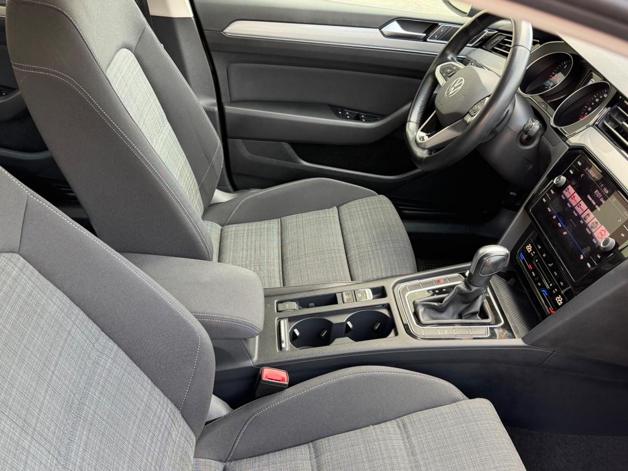 Volkswagen Passat Variant 2.0 TDI SCR 122 CV EVO DSG Business