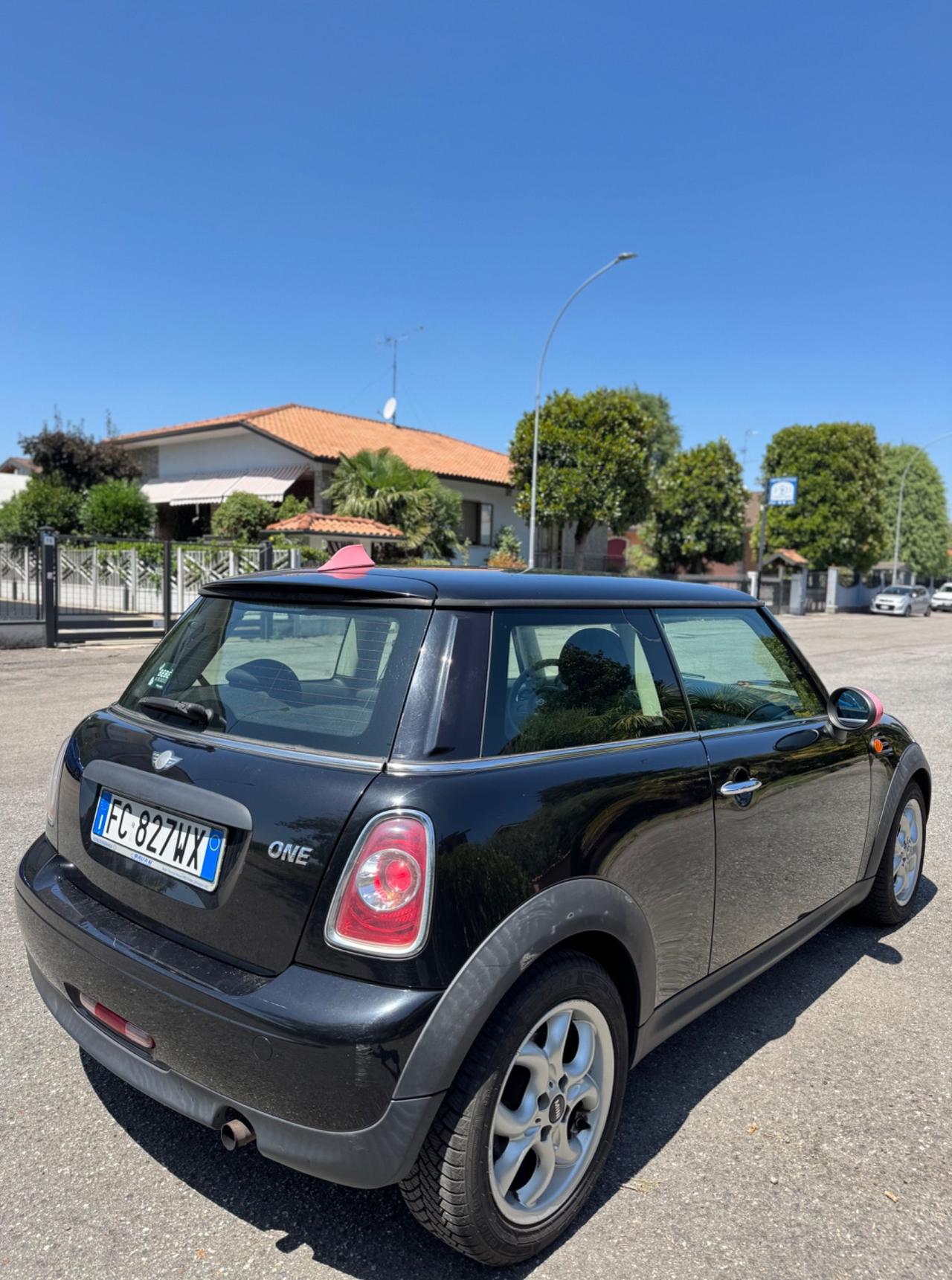 Mini Mini 1.6 16V One (55kW)