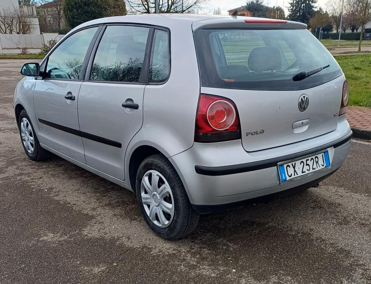 Volkswagen Polo 1.2/64CV 12V 3p. Trendline