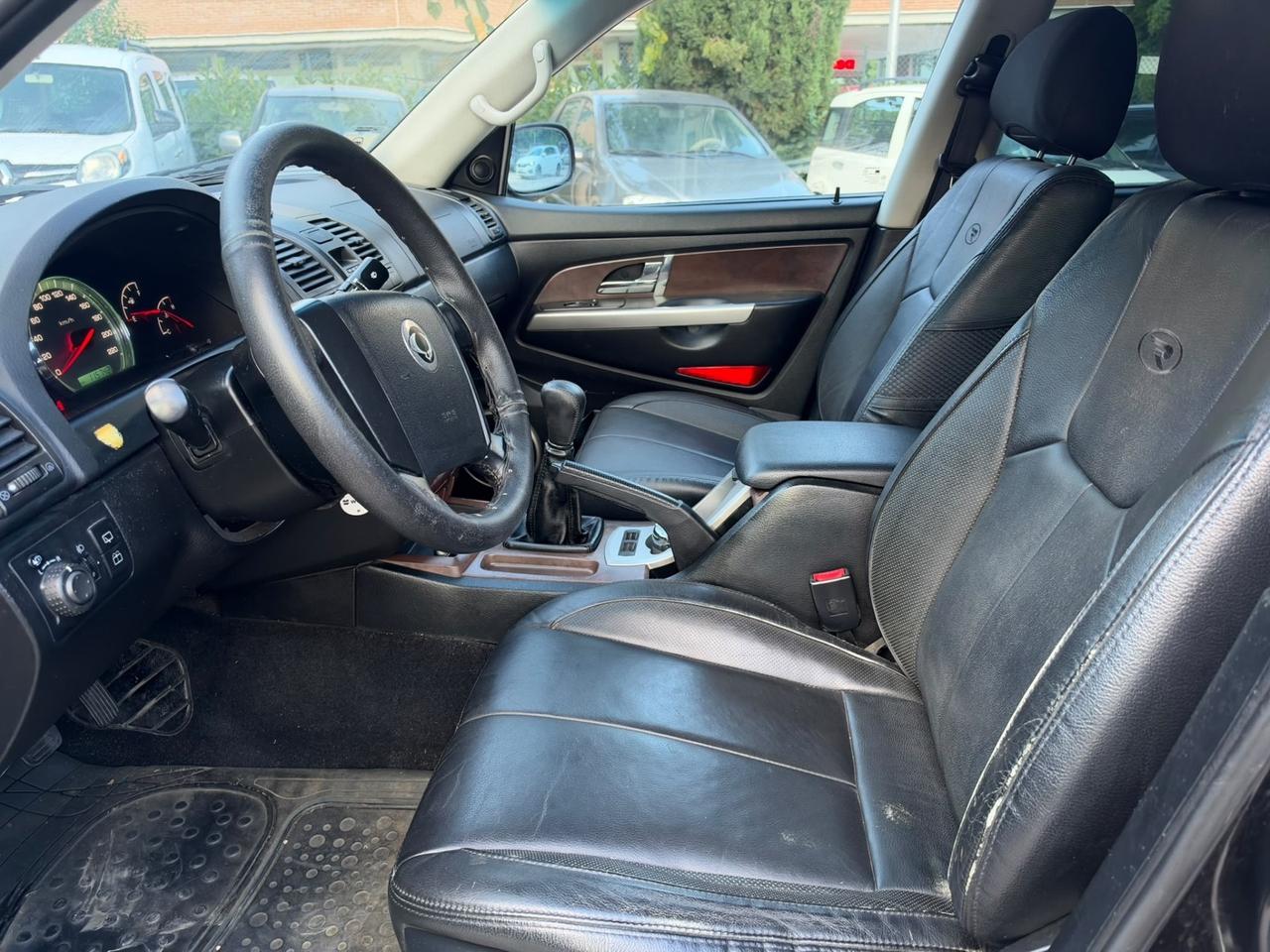 Ssangyong REXTON 2.7 XDi cat Premium 3 TOD