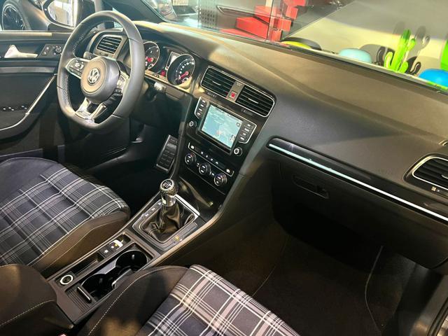 VOLKSWAGEN Golf GTD 2.0 TDI 5p. Business BlueMotion Technology