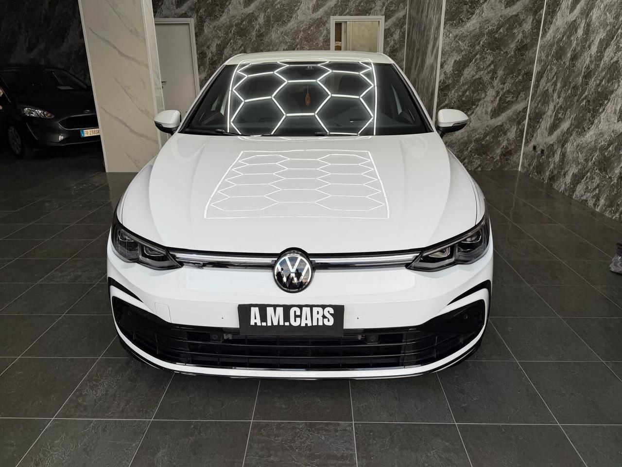 Volkswagen Golf 1.5 eTSI 150 CV EVO ACT DSG R-Line