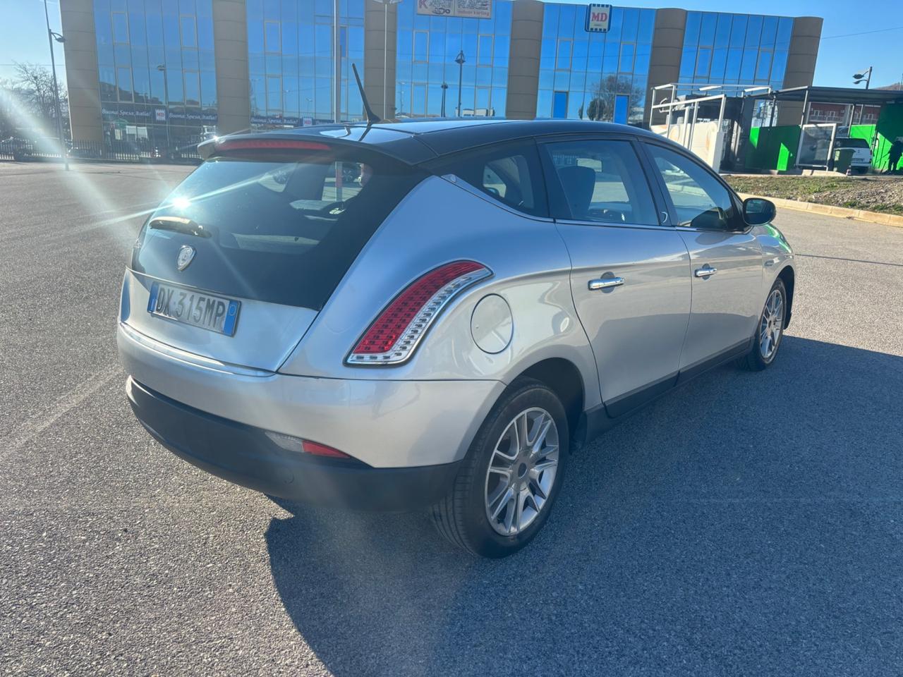 Lancia Delta 1.6 MJT DPF Selectronic Argento