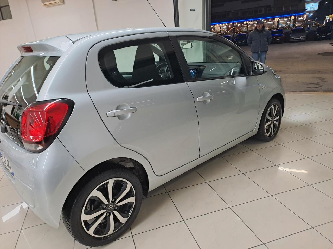 Citroen C1 VTi 72 S&S 5 porte Shine