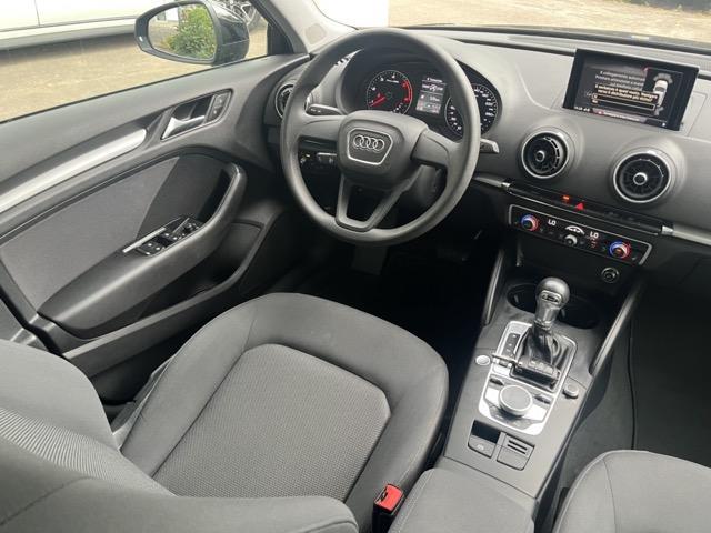 Audi A3 35 2.0 TDI Admired S tronic