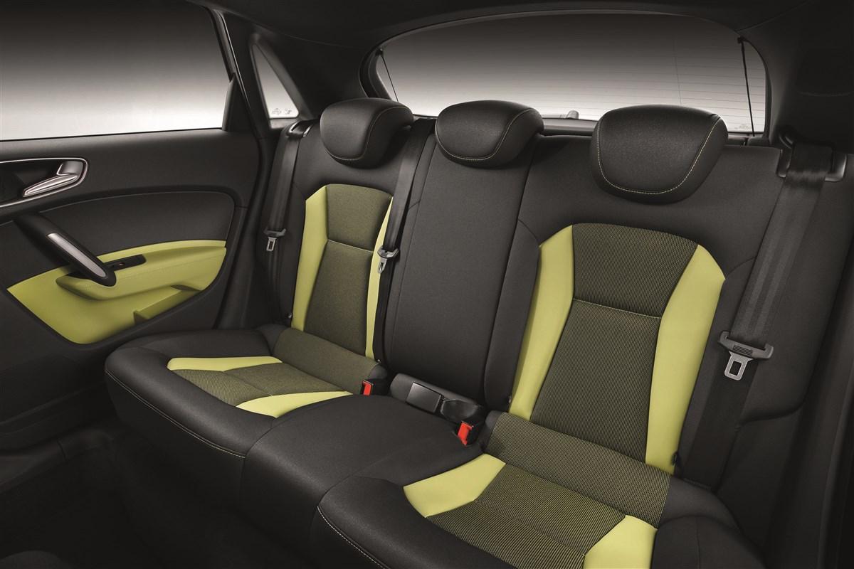 AUDI A1 I 2010 Sportback - A1 Sportback 1.6 tdi Attraction 90cv