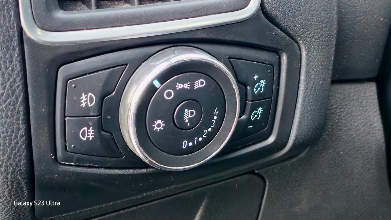 Ford Focus Gpl se garantita 12 mesi ok neopatentati