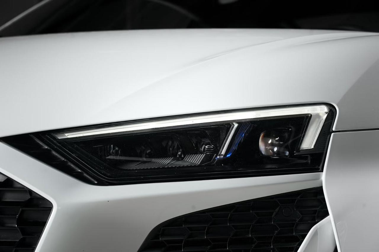 Audi R8 Performance V10 620hp Quattro