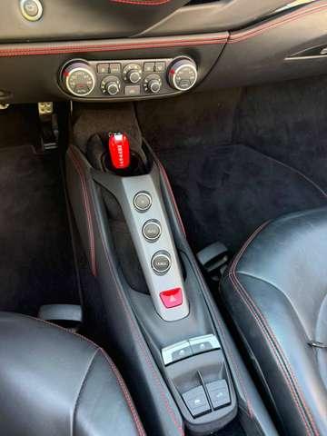 Ferrari 488 Spider 3.9 dct SOLLEVATORE/ ROSSO SCUDERIA/TELECAMERE ANT. E POST./CARBONCERAMIC/cruise/Navi/Cerchi