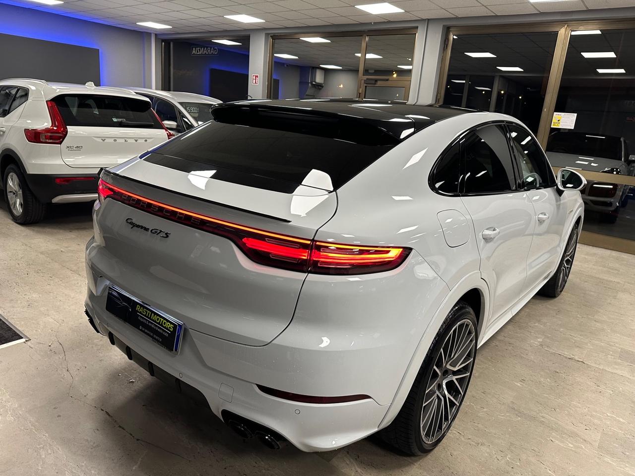 Porsche Cayenne Coupé 3.0 V6 E-Hybrid