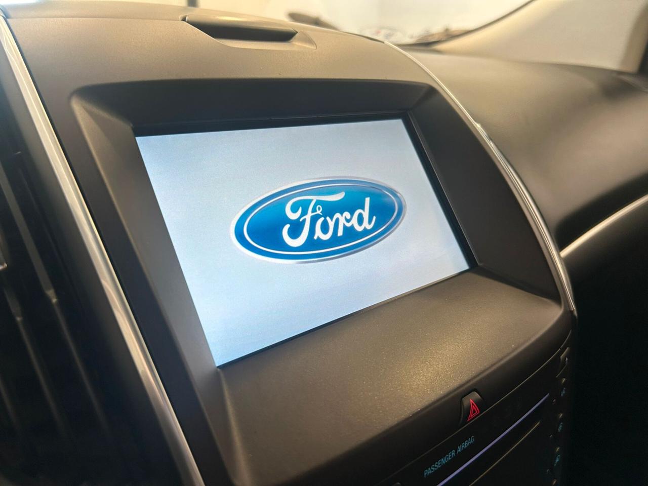 Ford Edge 2.0 TDCI 180CV AWD S&S Vignale 2018