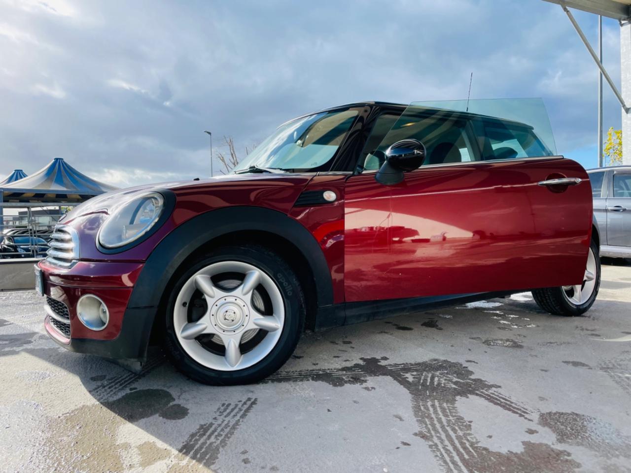 Mini Mini 1.6 16V Cooper D