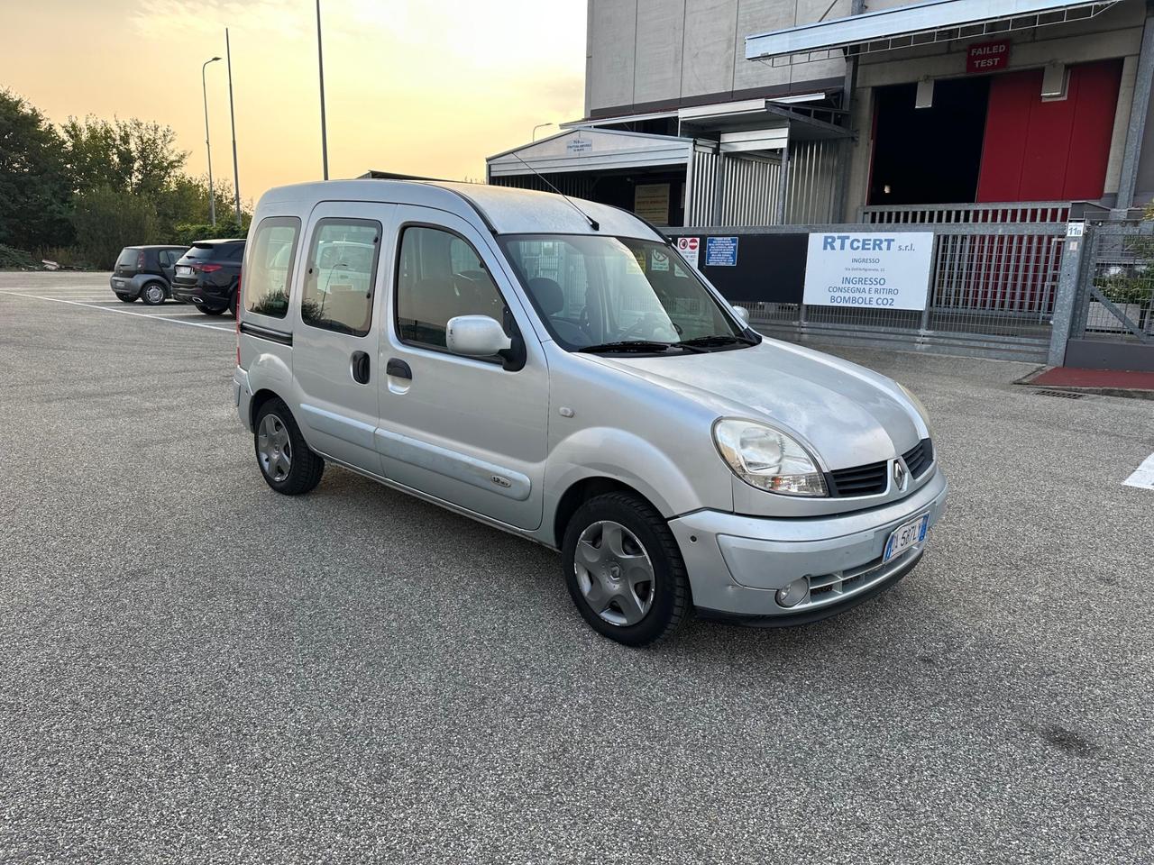 Renault Kangoo 1.2 16V 5p. Luxe