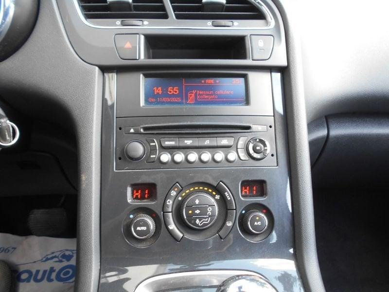 Peugeot 5008 2.0 HDi 163CV Automat. Active