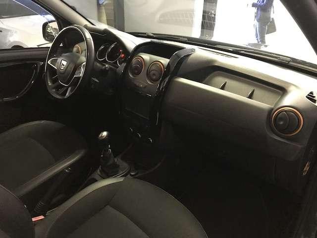 Dacia Duster 1.5 dci Laureate 4x2 / EURO6 / GANCIO TRAINO /