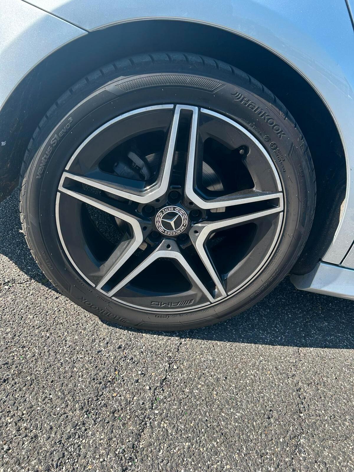 Mercedes-benz A 180 d Automatic Premium AMG