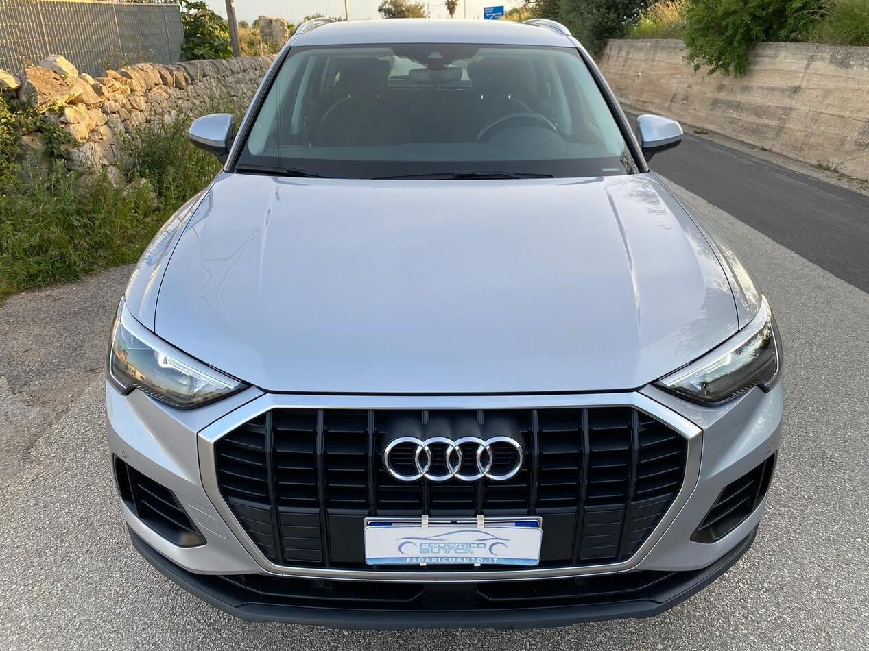 Audi Q3 35 2.0 tdi Business Advanced s-tronic