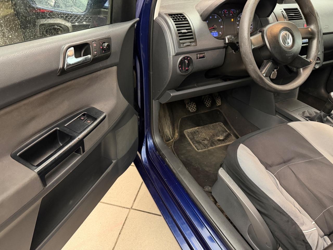 Volkswagen Polo 1.2/64CV 12V 5p. Comfortline