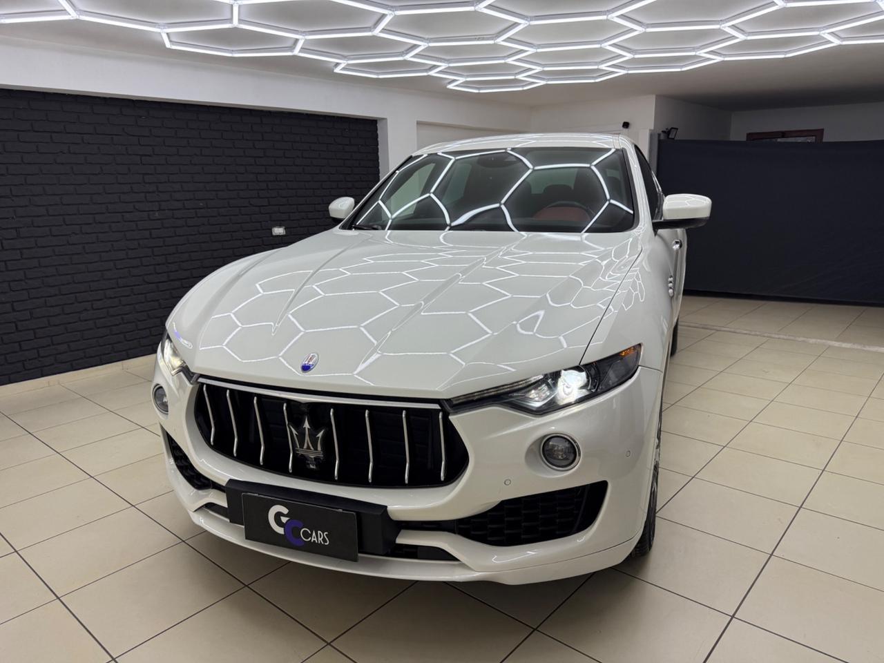 Maserati Levante V6 Diesel 250CV SOLI 126.000KM