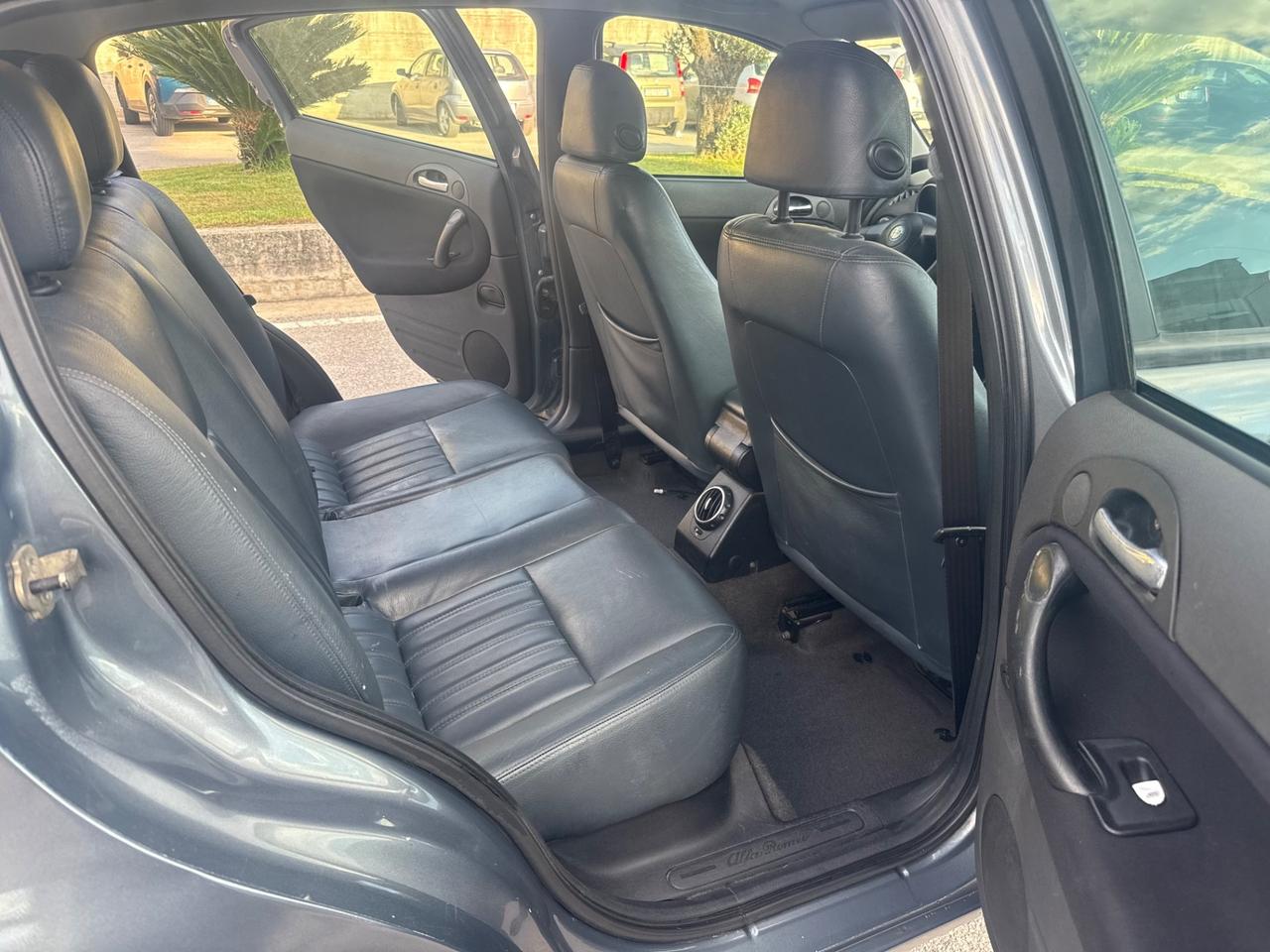 Alfa Romeo 147 1.9 JTD (115 CV)