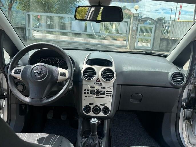 Opel Corsa 1.2 3 porte Easytronic Enjoy
