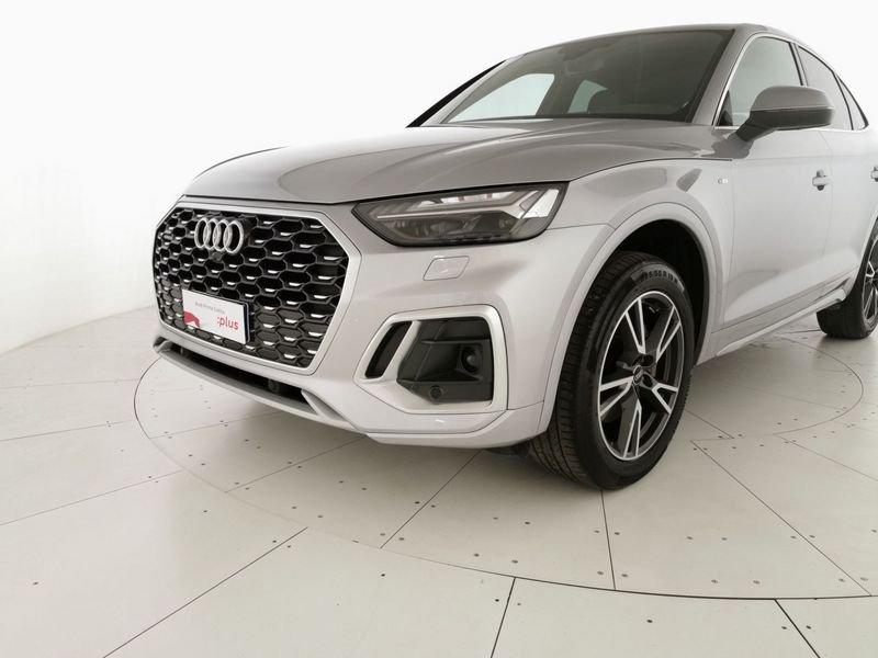 Audi Q5 Sportback 40 2.0 tdi mhev 12V S line quattro s-tronic