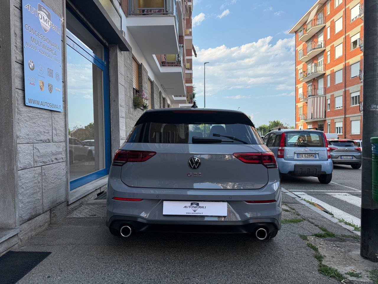 Volkswagen Golf GTI 2.0 TSI DSG PERFORMANCE