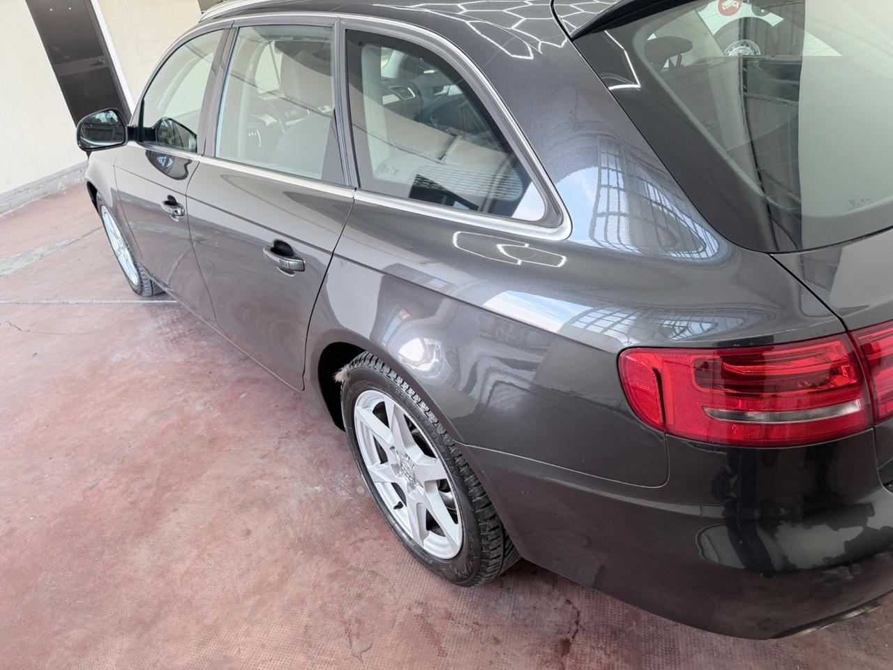 Audi A4 Avant 2.0 TDI 143CV F.AP.