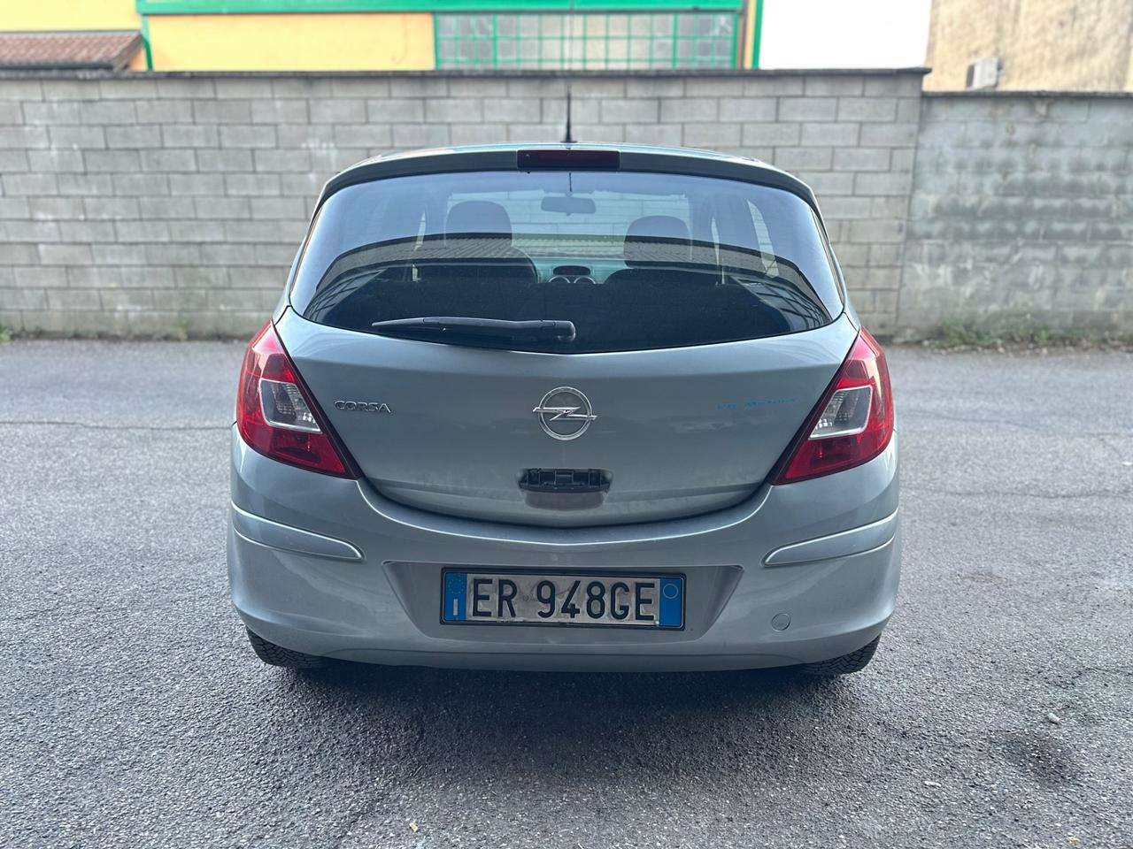 OPEL CORSA BENZINA GPL NEOPATENTATI 87 mila km