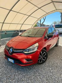 Renault Clio TCe 12V 90 CV 5 porte Moschino Intens
