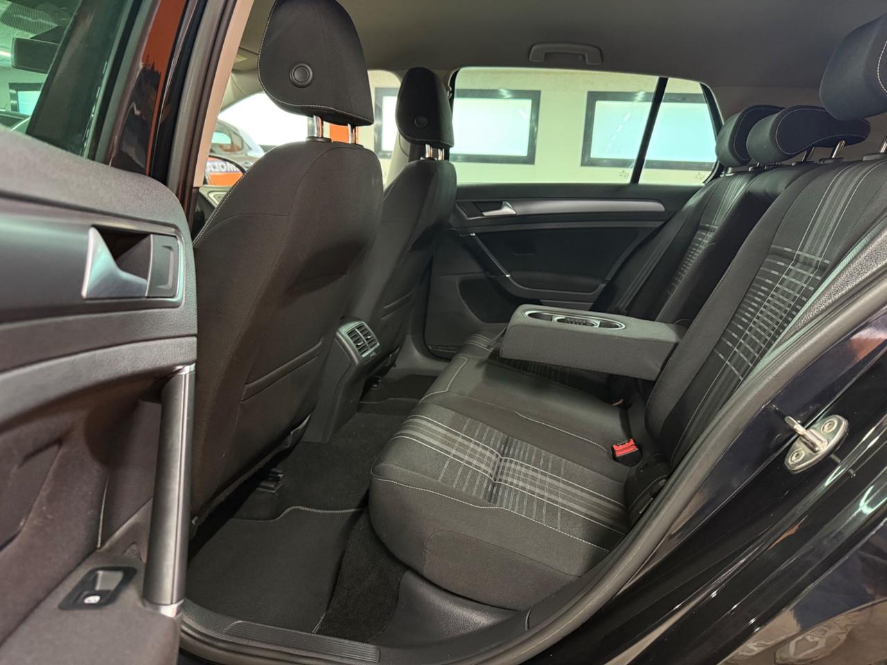 Volkswagen Golf 7 1.6 TDI 110 CV 5p. Sport Edition Black - 2015