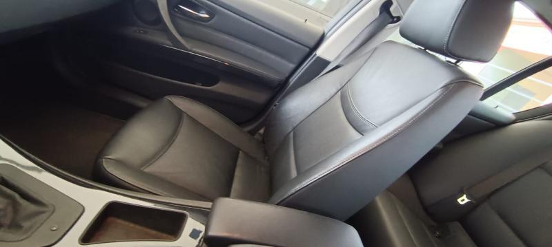 BMW Serie 3 x drive tds autom. Berlina 320