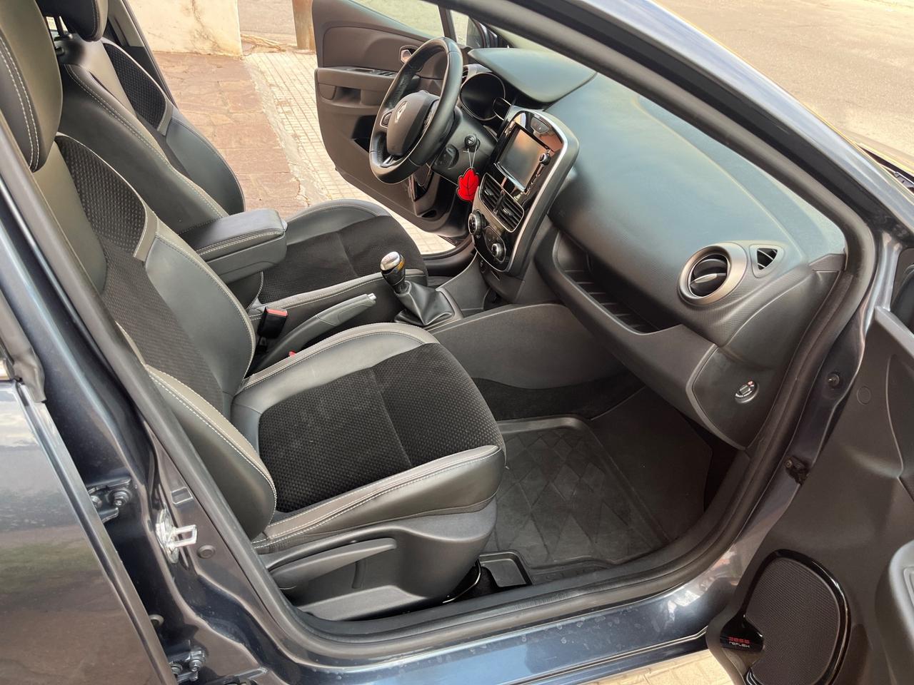 Renault Clio dCi 8V 90CV Start&Stop 5 porte Energy Intens