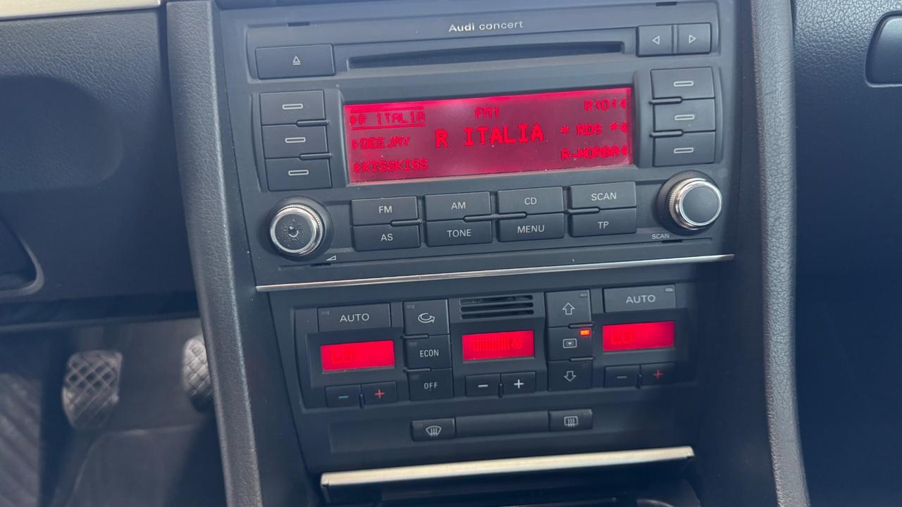 Audi A4 1.9 TDI S-Line-2007