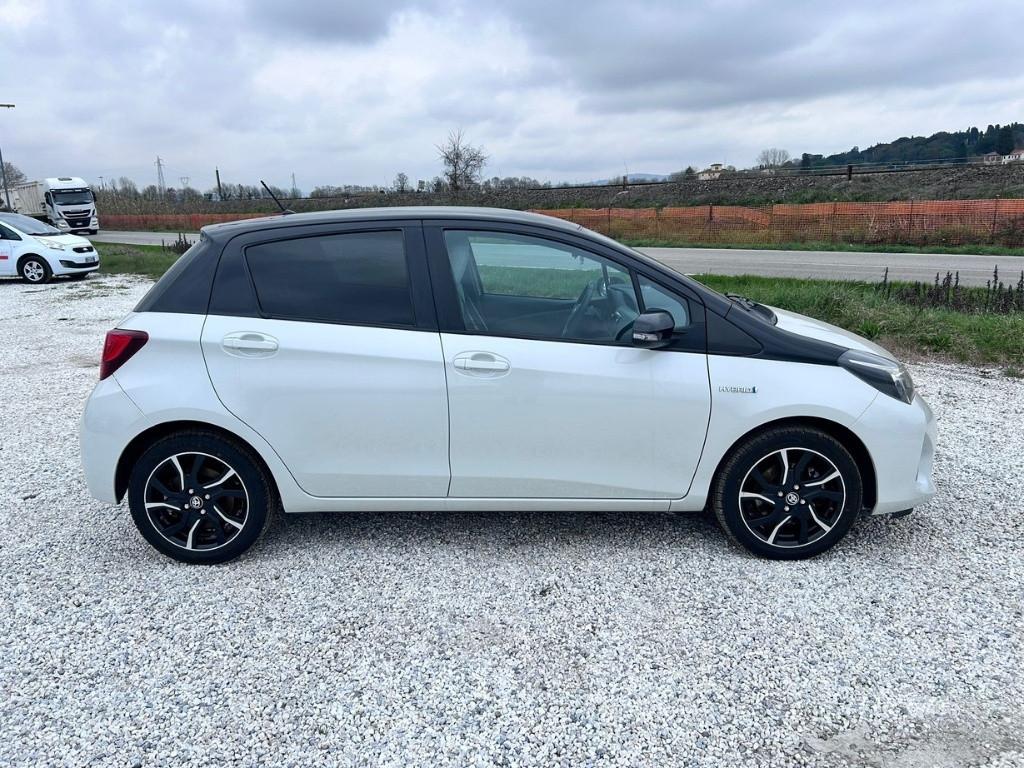 TOYOTA Yaris III 2015 - Yaris 5p 1.5h Style my16