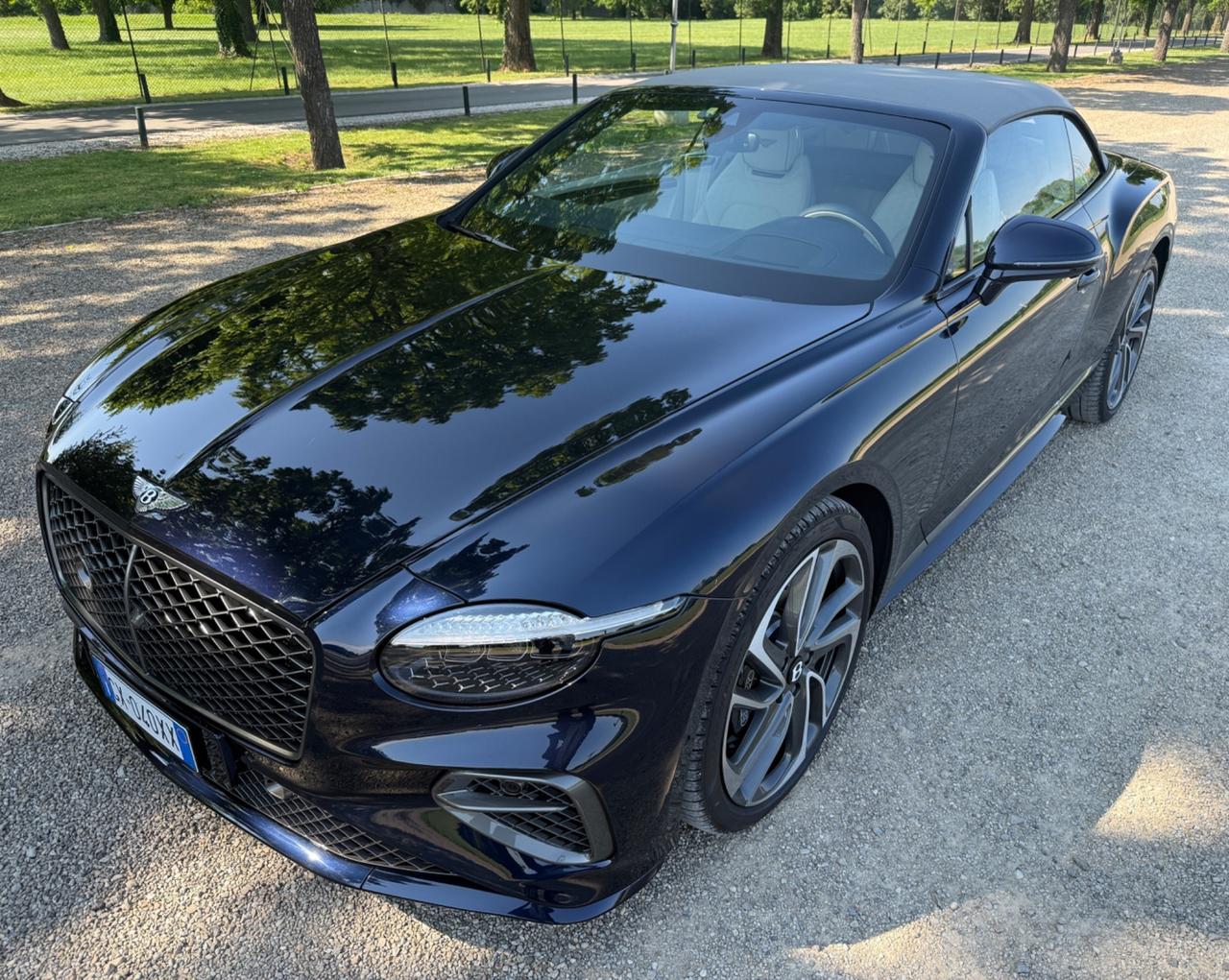 Bentley Continental GTC V8 - SUBENTRO LEASING LEGGERE BENE