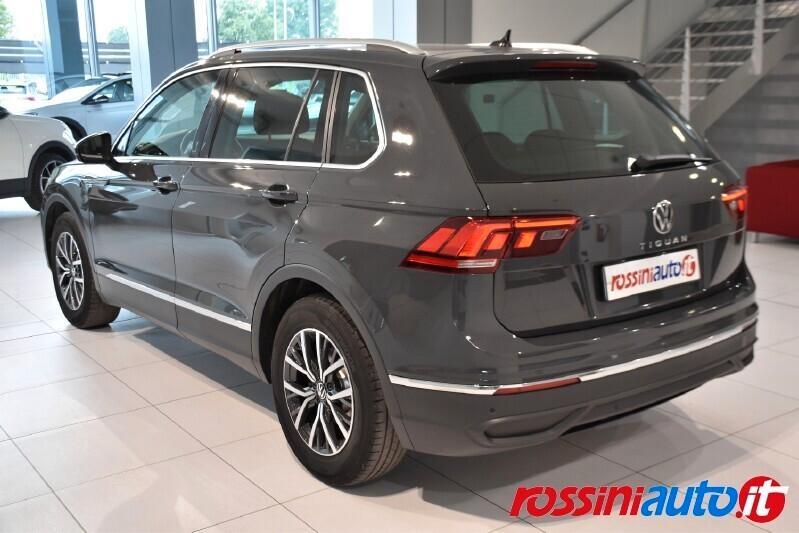 VOLKSWAGEN Tiguan 1.5 TSI 131 CV LIFE + TECH PACK + R17 BI-COLOR + C