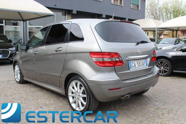 MERCEDES-BENZ B 180 CDI Sport