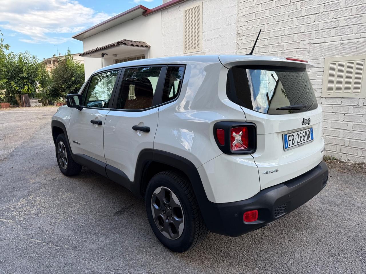 Jeep Renegade 2.0 Mjt 4WD Active Drive Sport