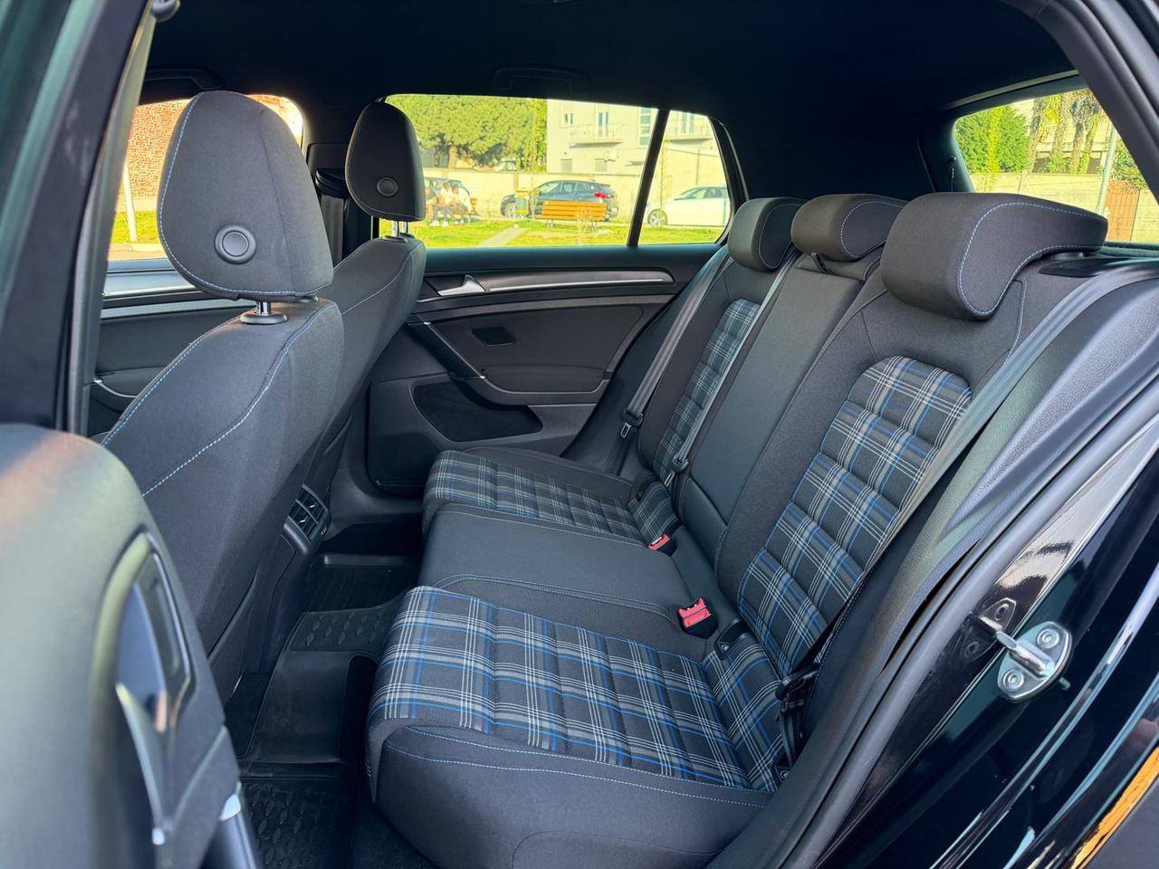 Volkswagen Golf 1.4 TSI GTE PHEV Executive #10313