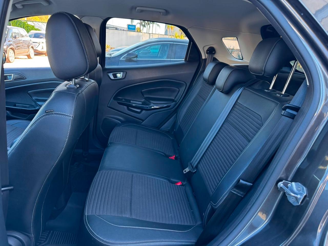 FORD ECOSPORT 1.5 DIESEL 100CV ACCESSORIATA