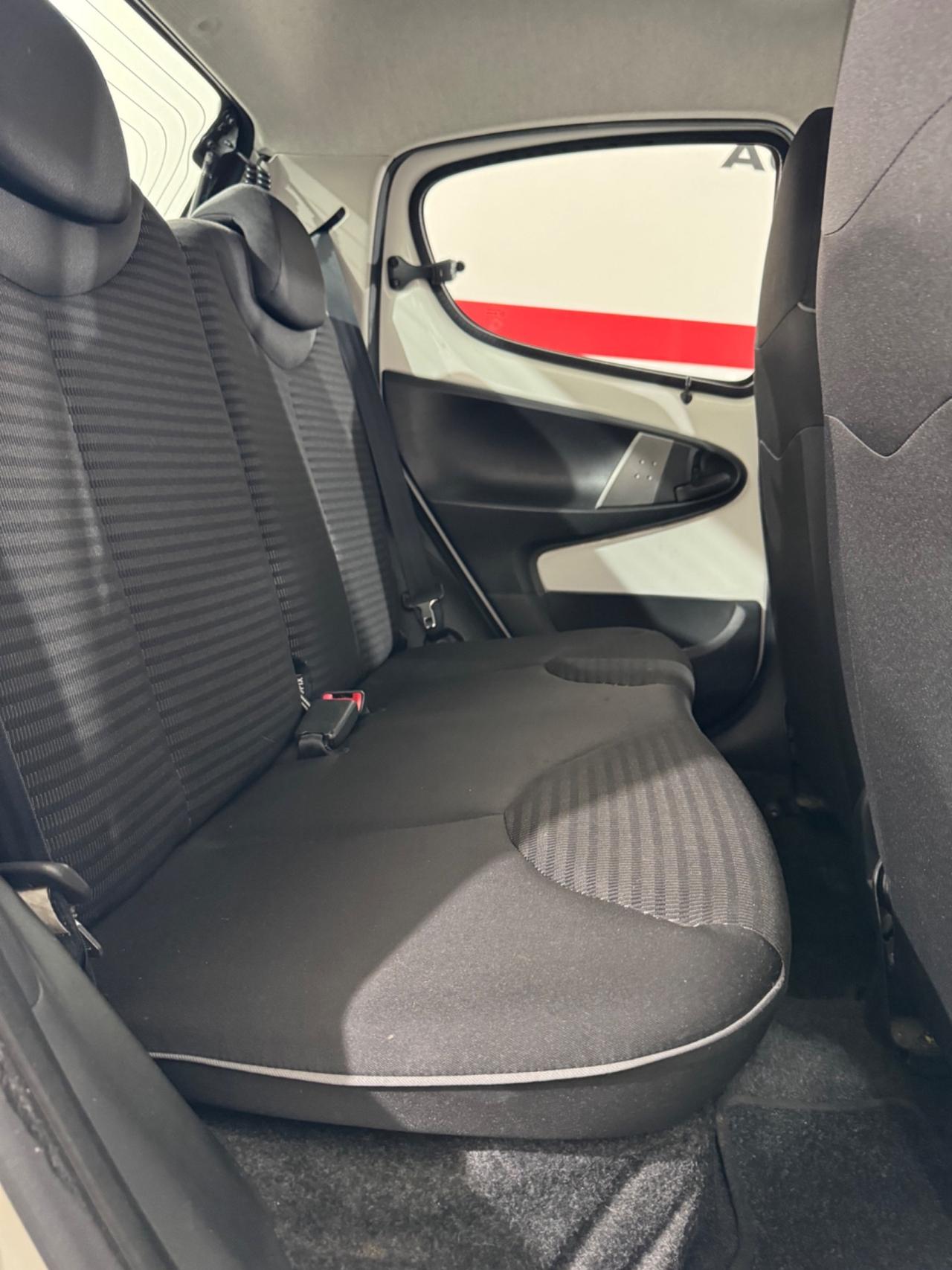 Peugeot 107 1.0 68CV 5p. Active