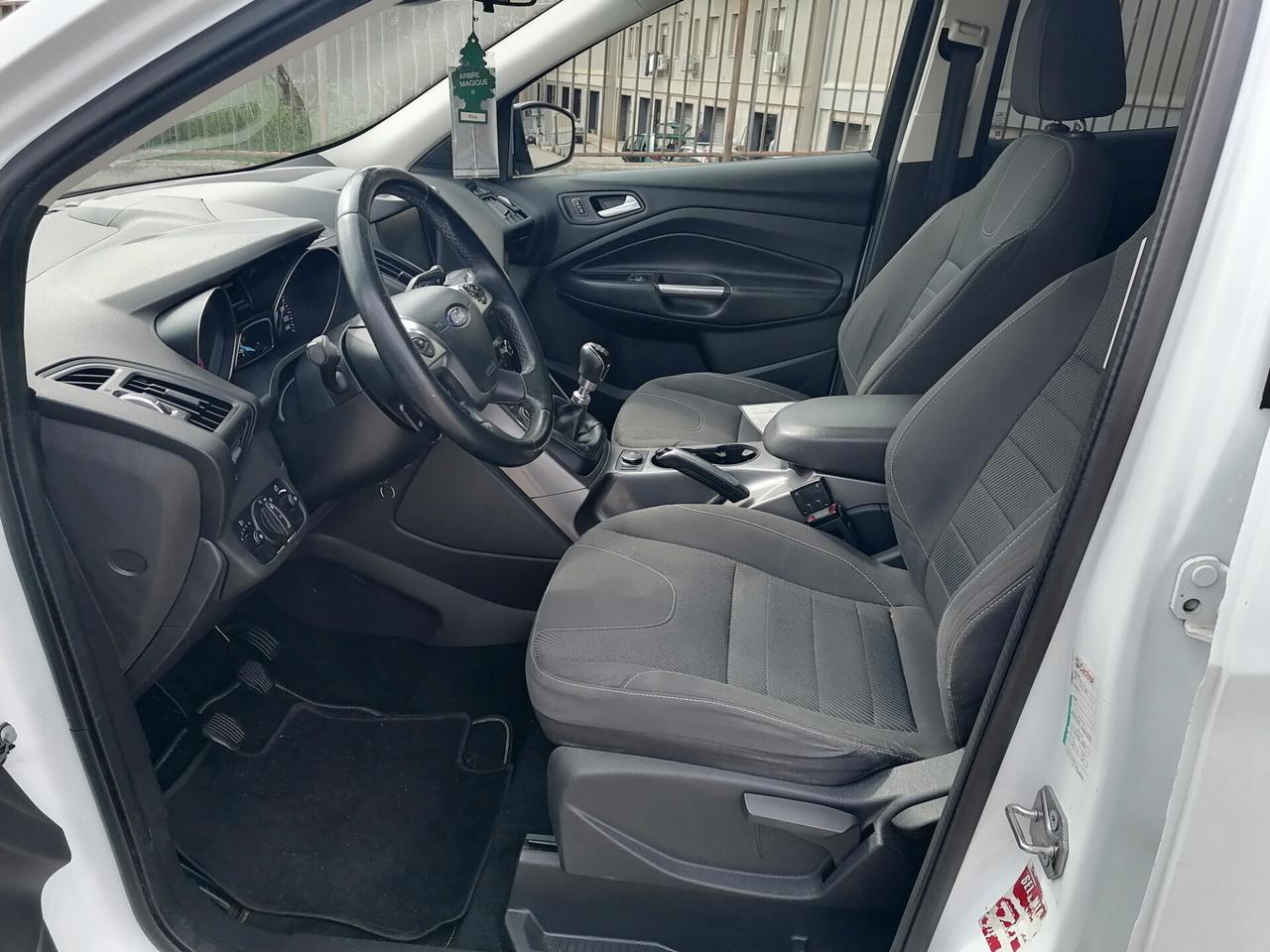 Ford Kuga 2.0 TDCI 120 CV S&S 2WD Titanium 2015