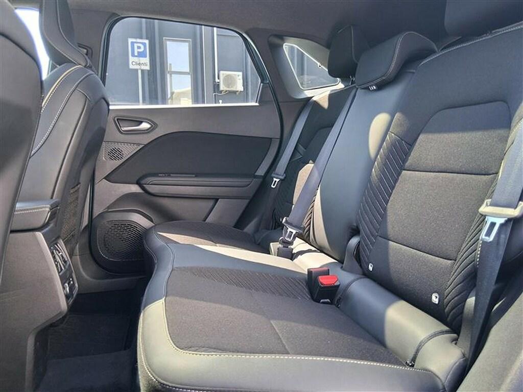 Renault Captur 1.6 E-Tech full hybrid Iconic Auto