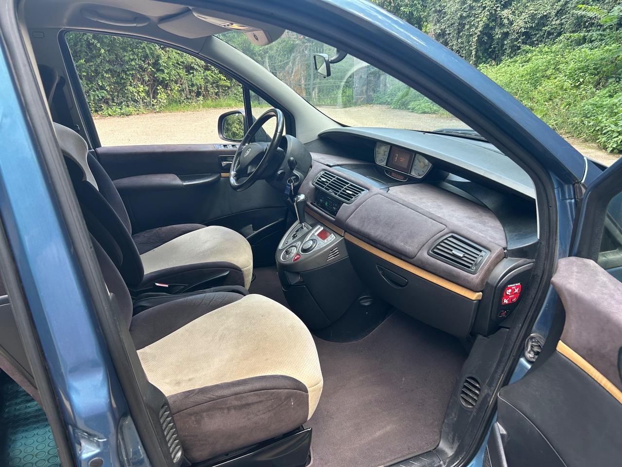 Lancia Phedra 2.2 MJT CA Oro Plus