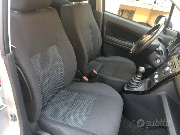 Suzuki Splash 1.0. VVT GL 5 PORTE