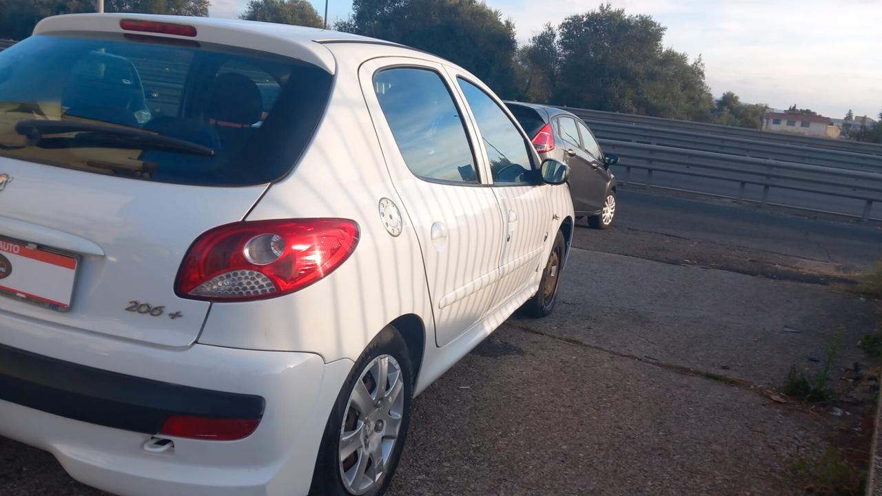 Peugeot 206 Plus 1.1 60CV 5p. Generation ECO GPL